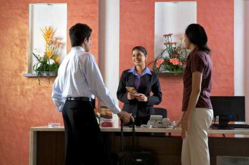 Oyster Suites Hyderabad Esterno foto