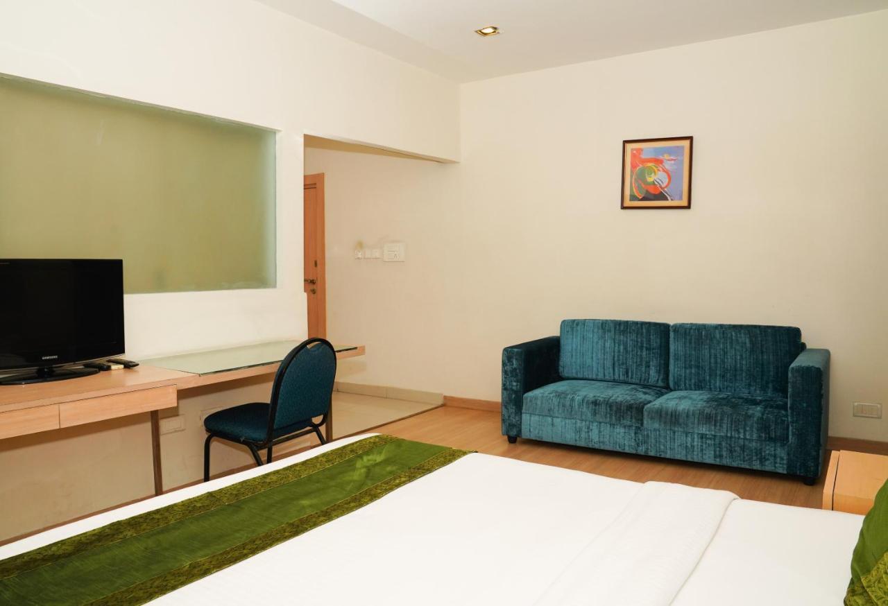 Oyster Suites Hyderabad Esterno foto