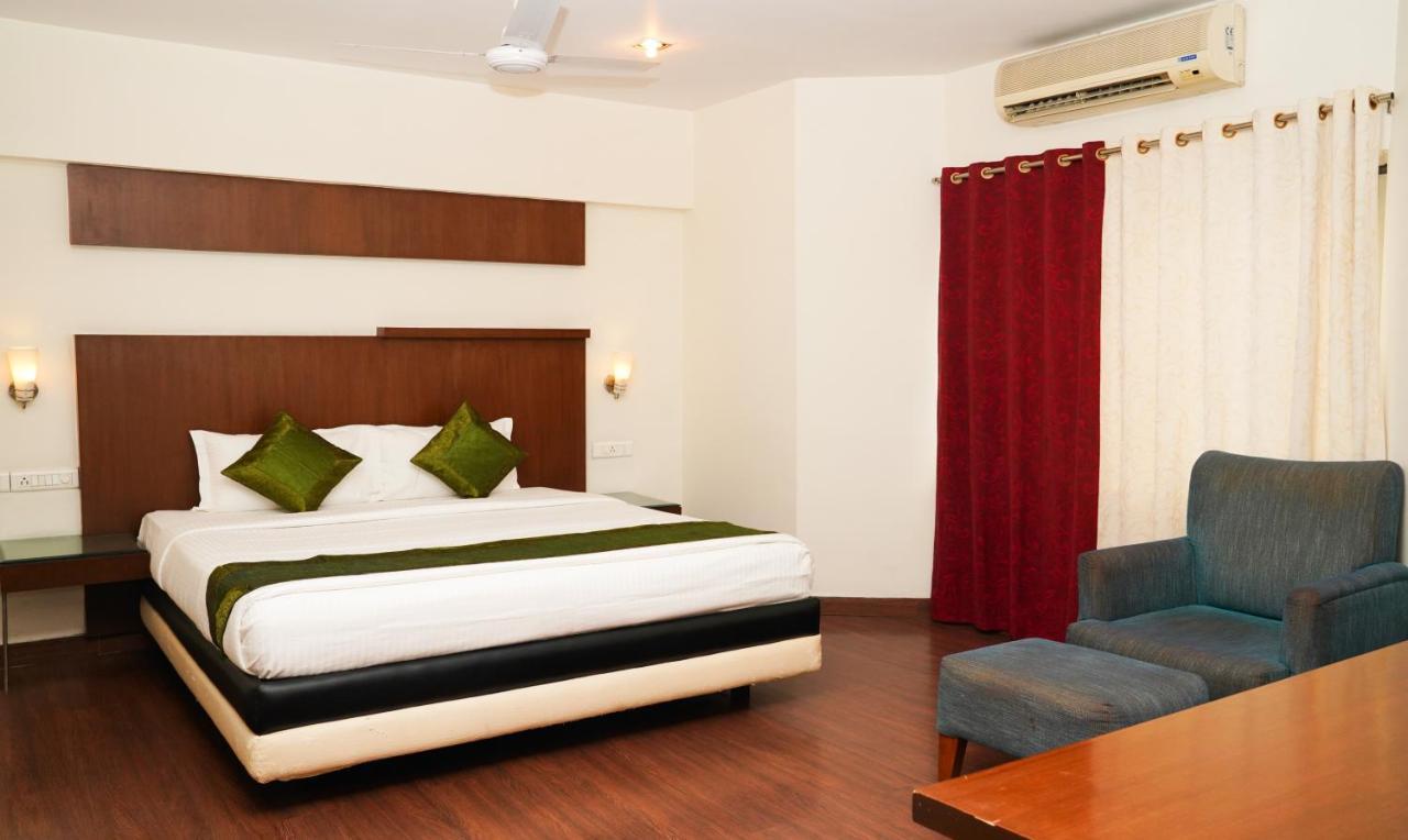 Oyster Suites Hyderabad Esterno foto
